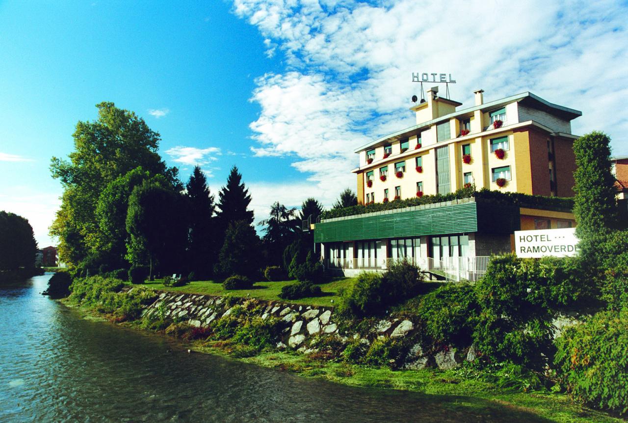 Hotel Ramoverde Borgomanero Extérieur photo