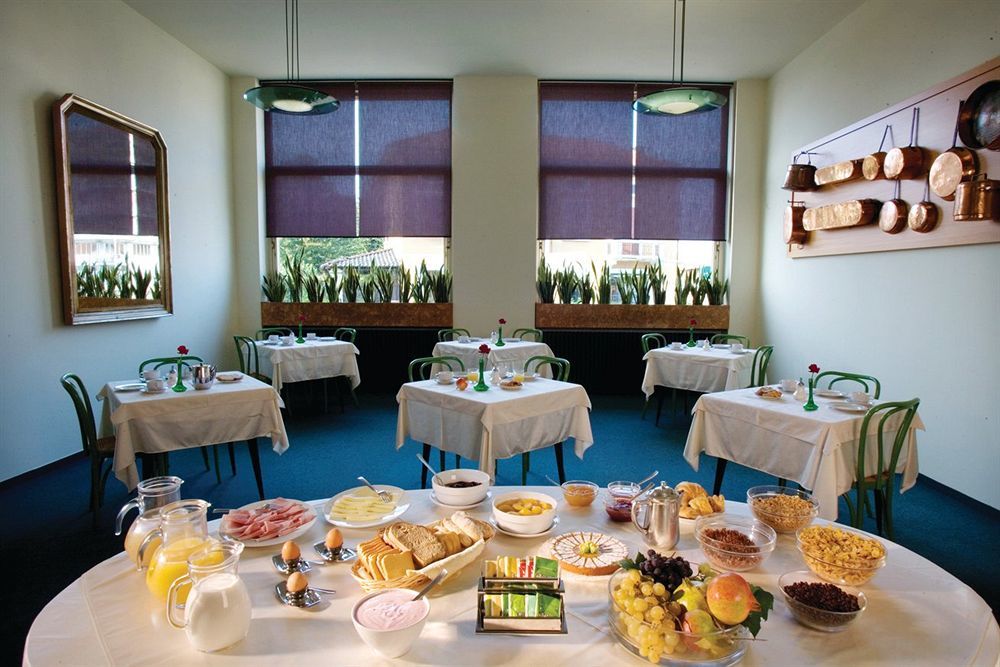 Hotel Ramoverde Borgomanero Extérieur photo